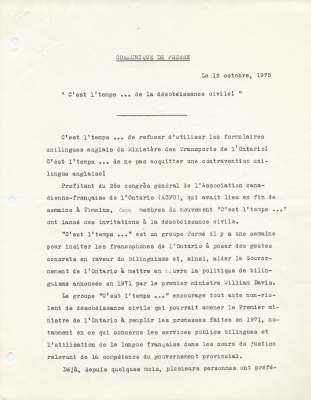 Two-page news release, typewritten in French. The title of the communiqué, “C’est l’temps… de la désobéissance civile !” is centreed, while the date is aligned to the right. The text begins after a separating line. The address of the movement appears at the bottom of the second page.